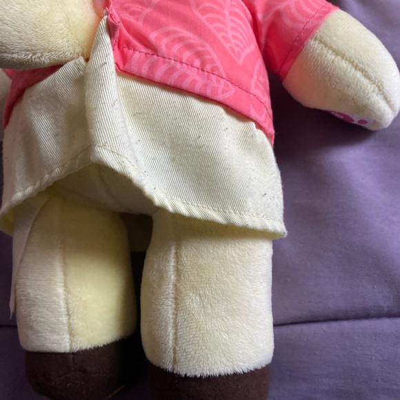 Build-A-Bear Workshop Animal Crossing: New Horizons Isabelle - Picture 5 of 8